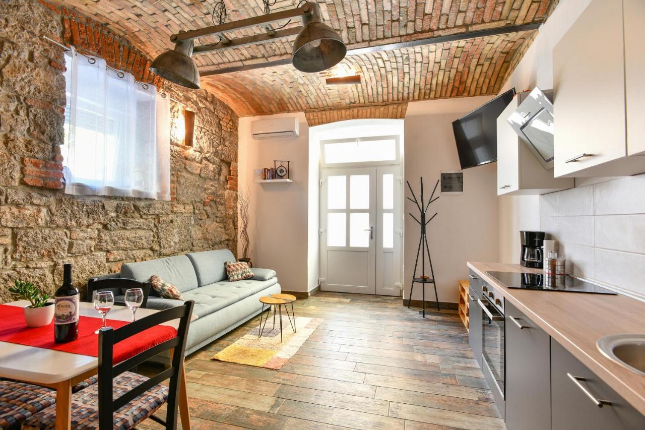 Apartment Rosenberger, Opatija Center With Parking Extérieur photo