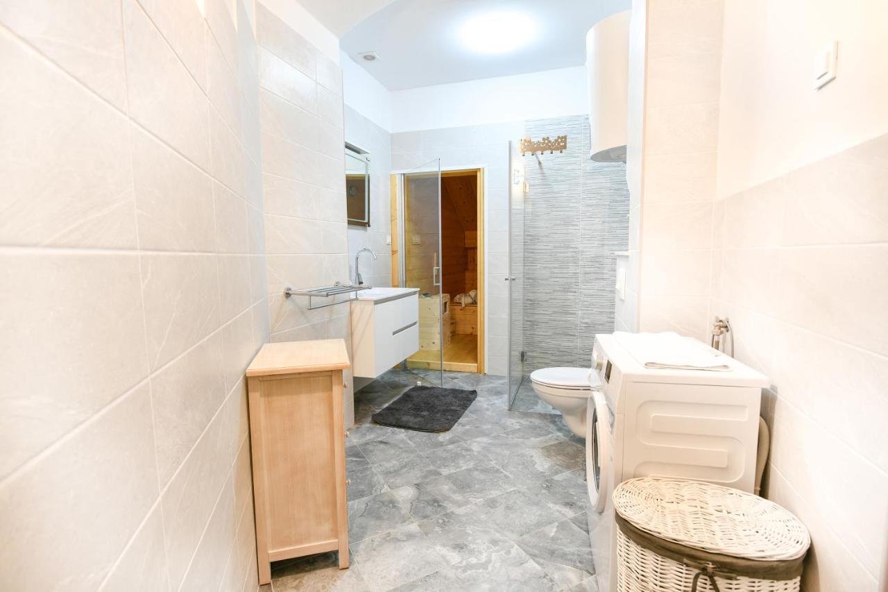 Apartment Rosenberger, Opatija Center With Parking Extérieur photo